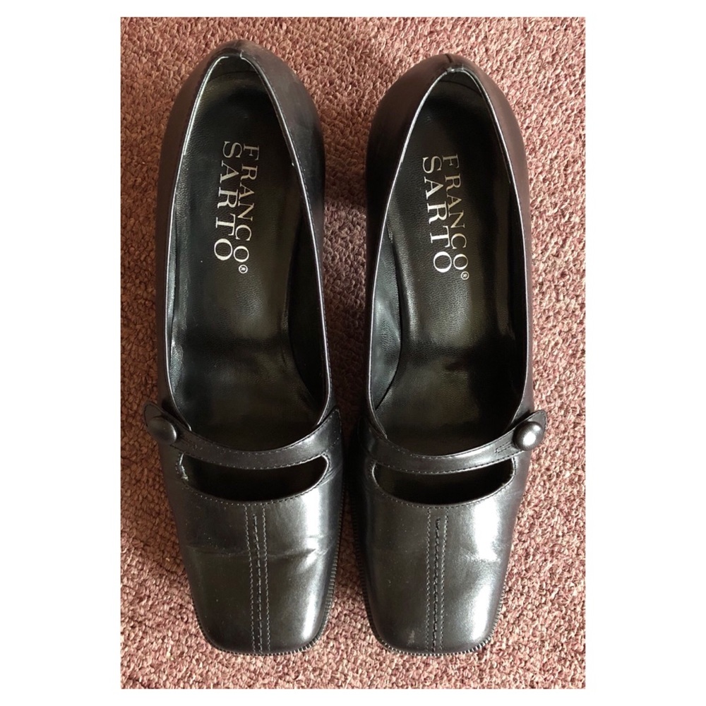 Franco Sarto Black Dress Shoes with embellishment